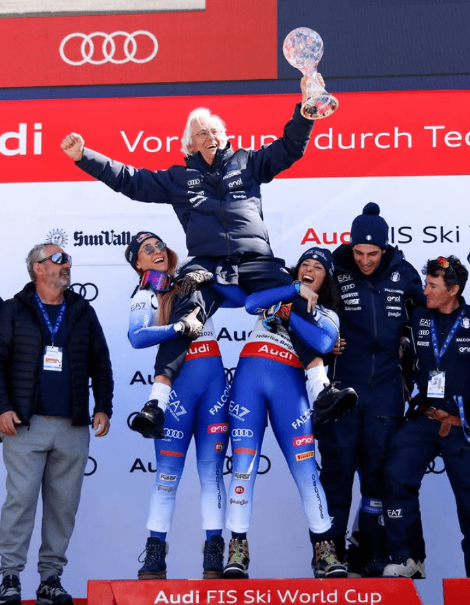 Gianluca Rulfi con la Coppa del Mondo (foto Instagram account Fisalpine)